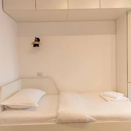 Apartment Terrace 6 *